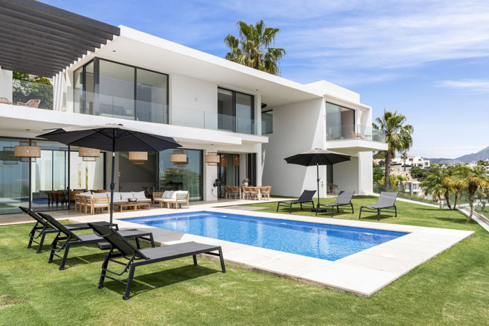 Image No.2-5 Bed House for sale