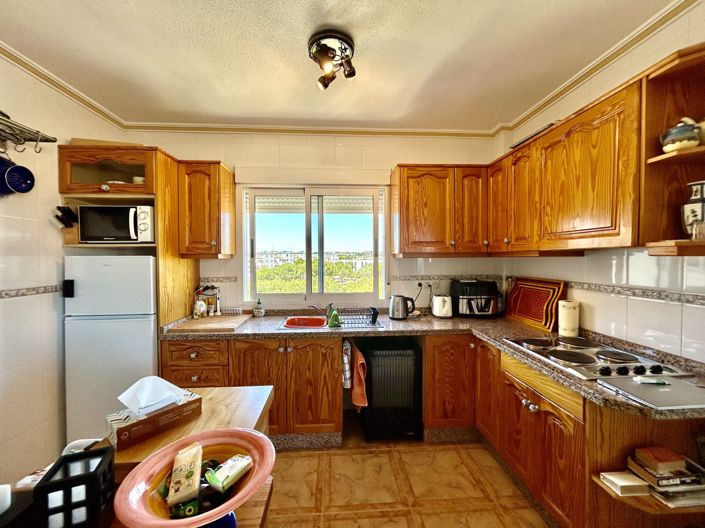 Image No.16-2 Bed Apartment for sale