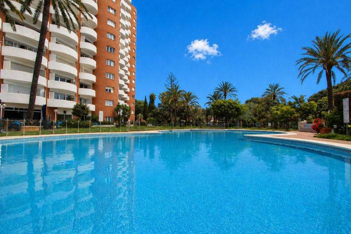 Image No.17-1 Bed Property for sale