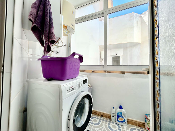 Image No.20-2 Bed Apartment for sale