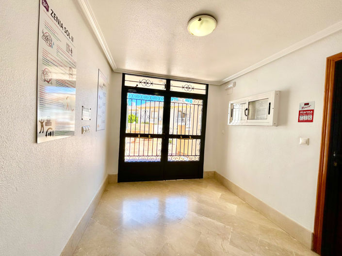 Image No.27-2 Bed Apartment for sale