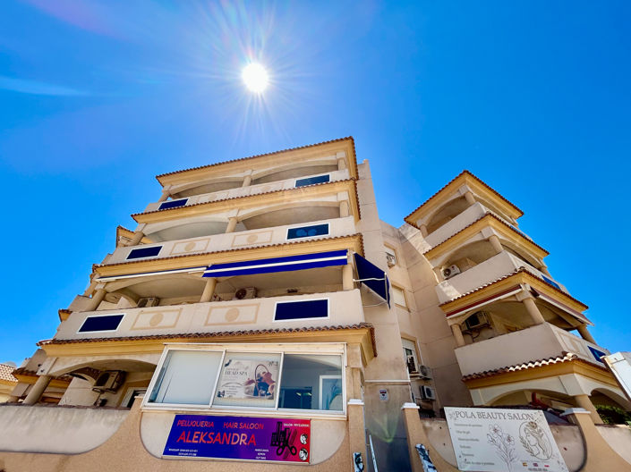 Image No.29-2 Bed Apartment for sale