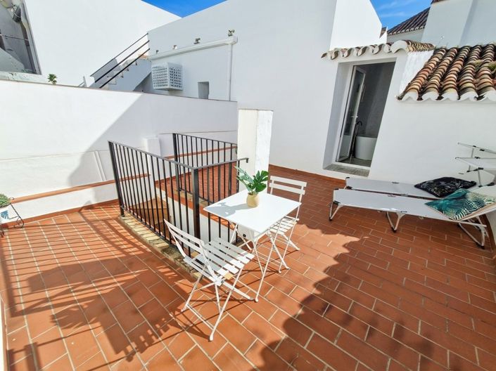 Image No.2-Villa de 2 chambres à vendre à Mijas