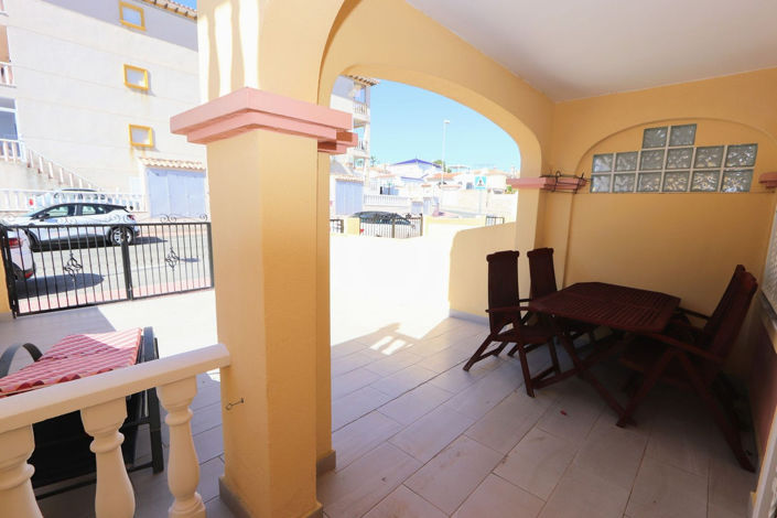 Image No.20-2 Bed House for sale