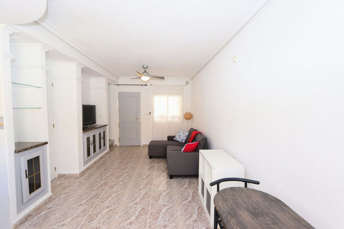 Image No.7-2 Bed House for sale