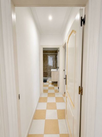 Image No.17-3 Bed Property for sale