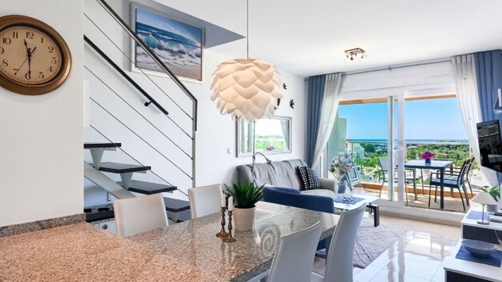 Image No.14-2 Bed Property for sale