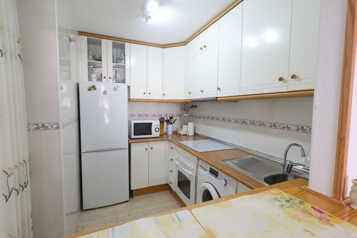 Image No.3-Appartement de 2 chambres à vendre à Torrevieja