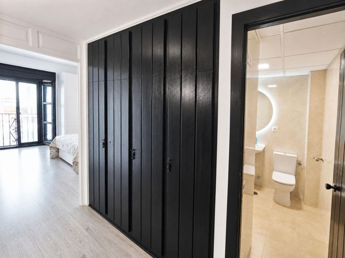 Image No.10-1 Bed Apartment for sale