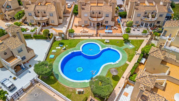 Image No.2-3 Bed Quad for sale