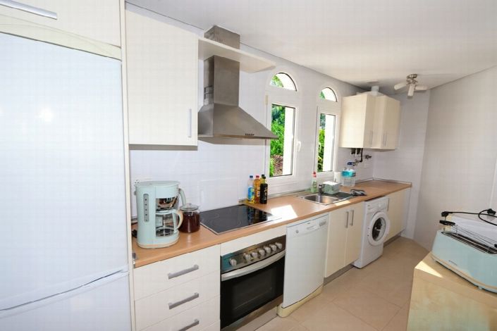 Image No.13-2 Bed Apartment for sale