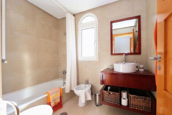 Image No.17-2 Bed Apartment for sale