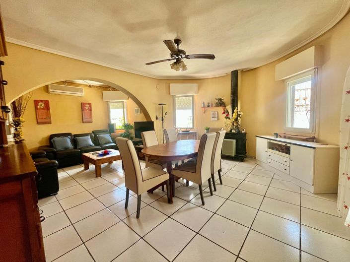 Image No.20-3 Bed Villa for sale