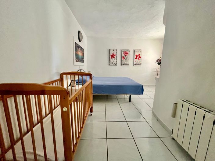Image No.28-3 Bed Villa for sale