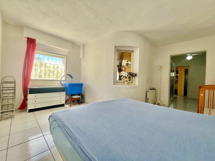 Image No.30-3 Bed Villa for sale