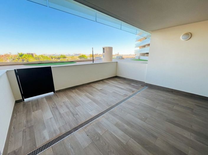 Image No.24-2 Bed Property for sale