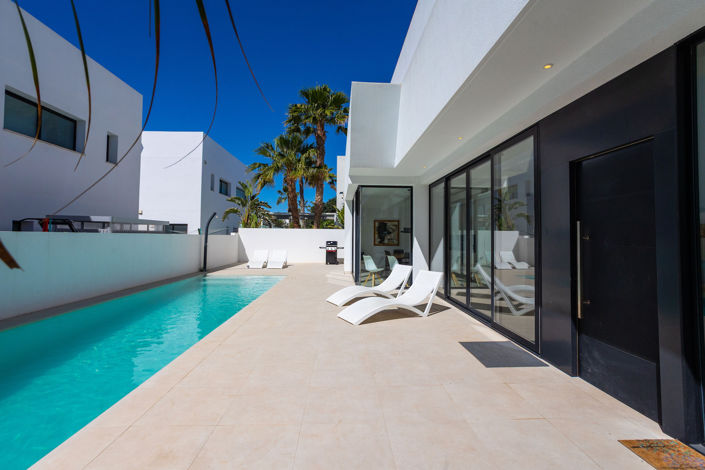 Image No.13-4 Bed Villa for sale