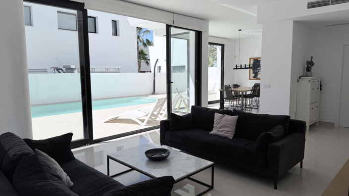 Image No.20-4 Bed Villa for sale