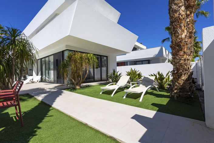 Image No.33-4 Bed Villa for sale