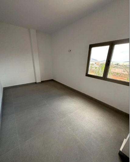 Image No.20-5 Bed House for sale