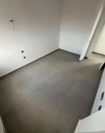 Image No.26-5 Bed House for sale