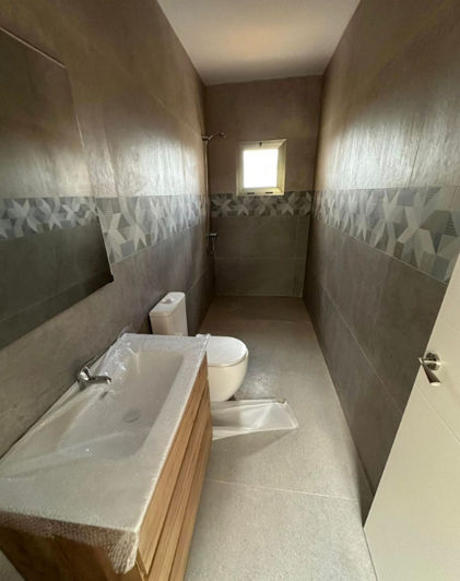 Image No.31-5 Bed House for sale