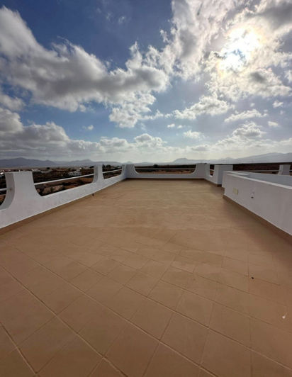 Image No.33-5 Bed House for sale