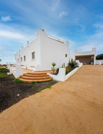 Image No.7-5 Bed Villa for sale