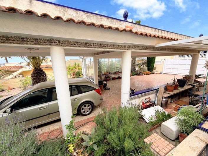 Image No.24-4 Bed Villa for sale