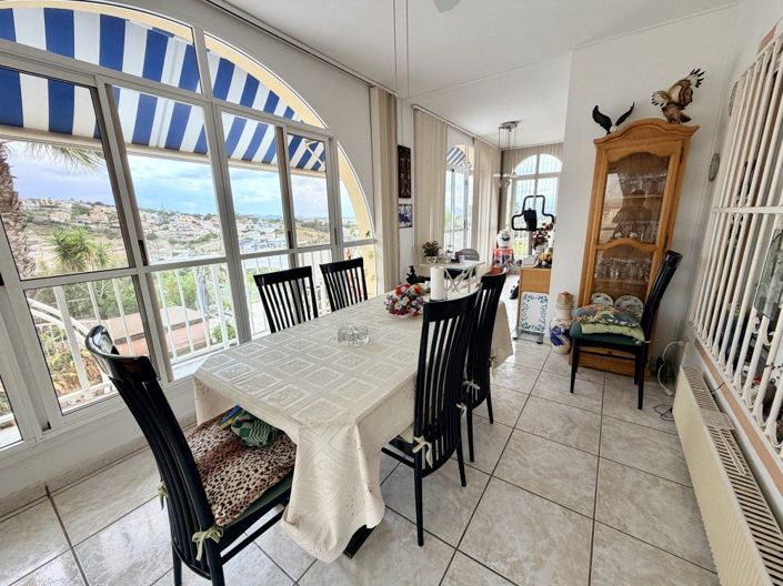 Image No.9-4 Bed Villa for sale