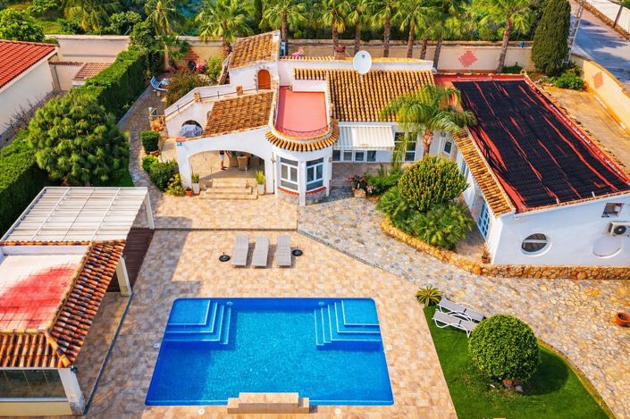 Image No.4-6 Bed Villa for sale