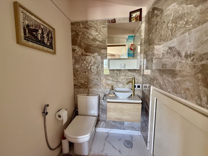 Image No.28-4 Bed Villa for sale