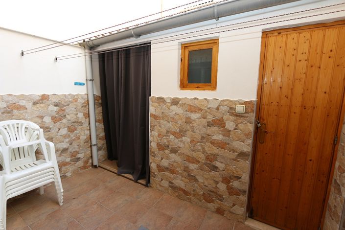 Image No.13-2 Bed Townhouse for sale