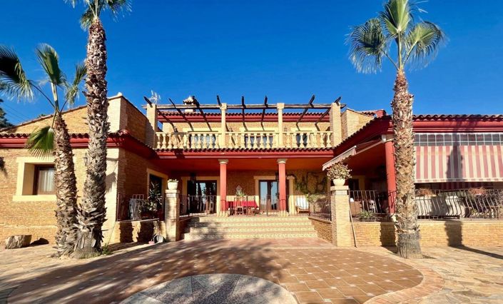 Image No.7-4 Bed Villa for sale
