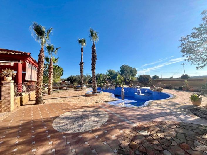Image No.9-4 Bed Villa for sale
