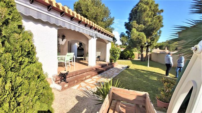 Image No.6-Villa de 4 chambres à vendre à Torrevieja