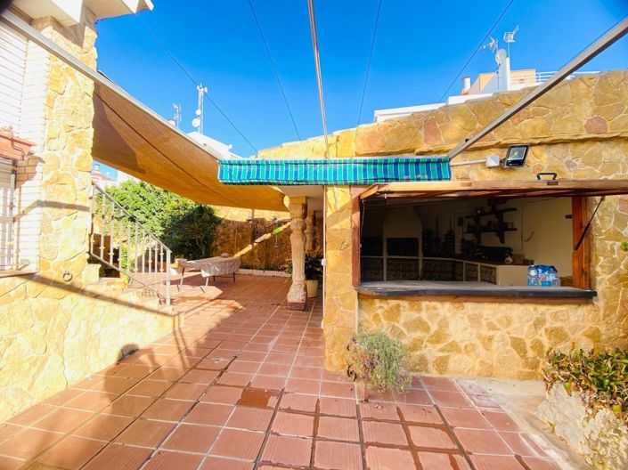 Image No.43-2 Bed Villa for sale