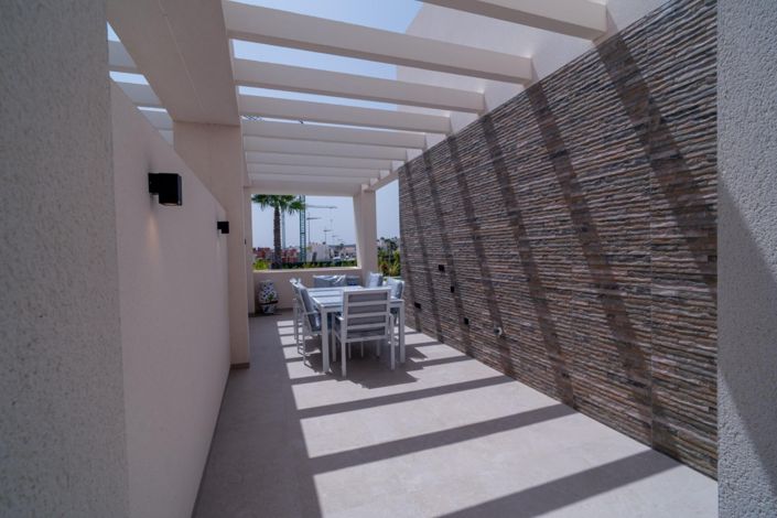 Image No.5-3 Bed Villa for sale