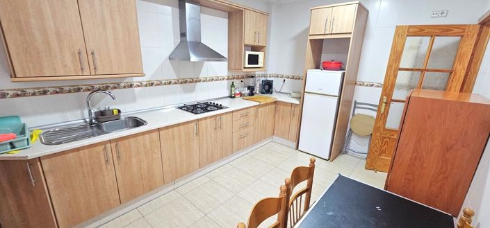 Image No.11-2 Bed Townhouse for sale