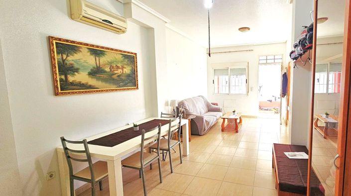 Image No.2-2 Bed Townhouse for sale