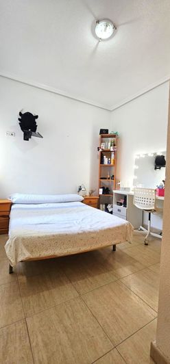 Image No.20-2 Bed Townhouse for sale