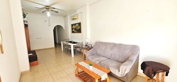 Image No.6-2 Bed Townhouse for sale