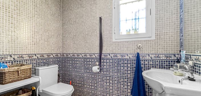 Image No.7-3 Bed Townhouse for sale