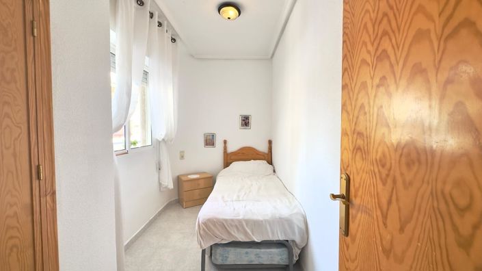 Image No.15-2 Bed Apartment for sale
