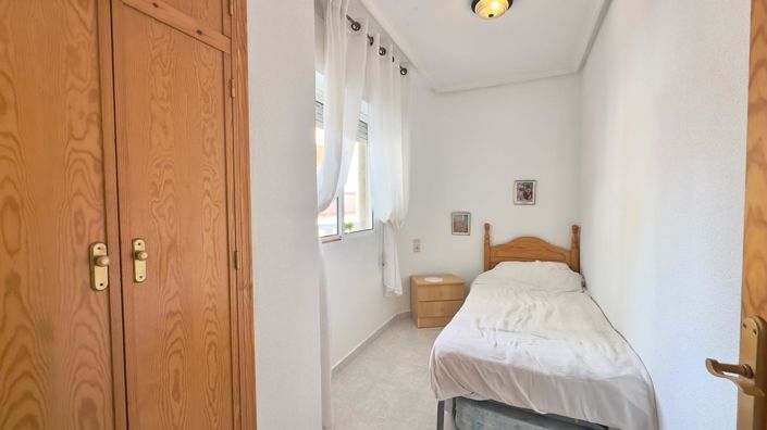 Image No.16-2 Bed Apartment for sale