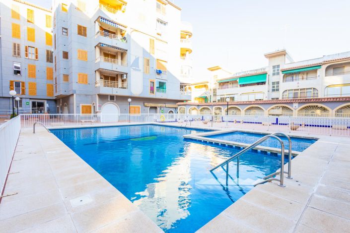 Image No.36-Penthouse de 2 chambres à vendre à Torrevieja