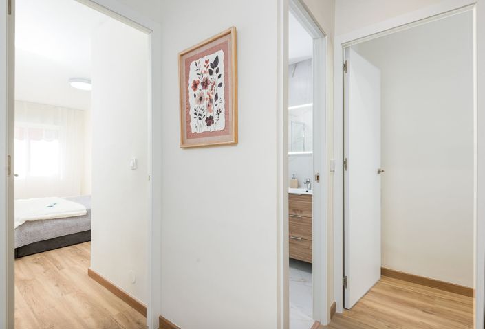 Image No.24-2 Bed Apartment for sale