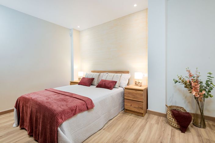Image No.26-2 Bed Apartment for sale