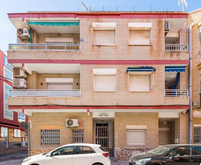 Image No.29-2 Bed Apartment for sale