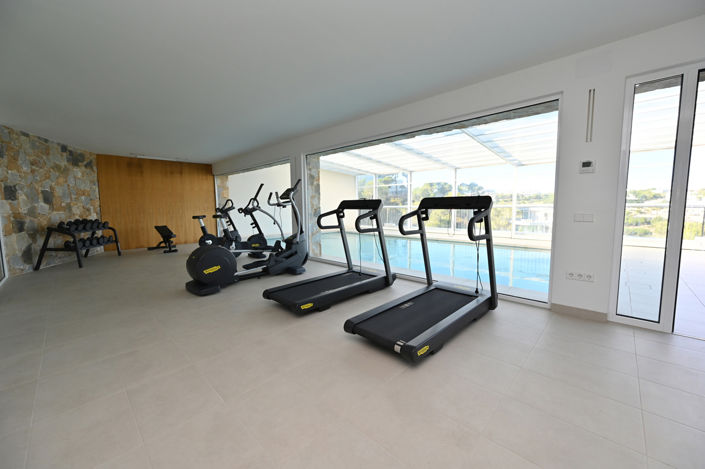Image No.12-3 Bed Apartment for sale